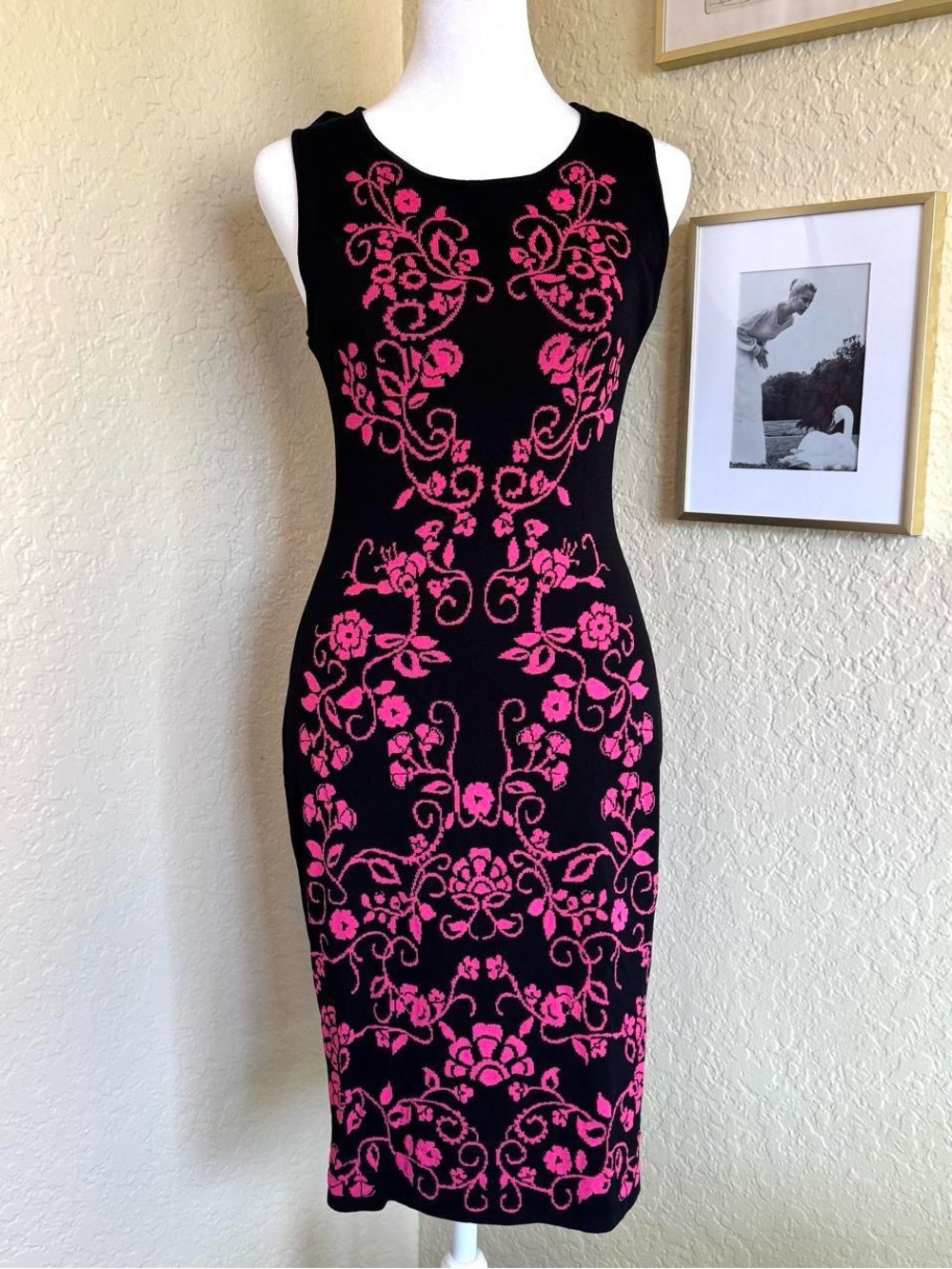 Cynthia Steffe Black & Hot Pink Baroque Floral Knit Midi Dress